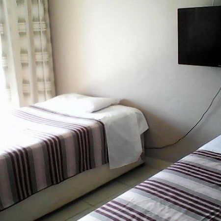 The View Lodge 빅토리아폴스 외부 사진